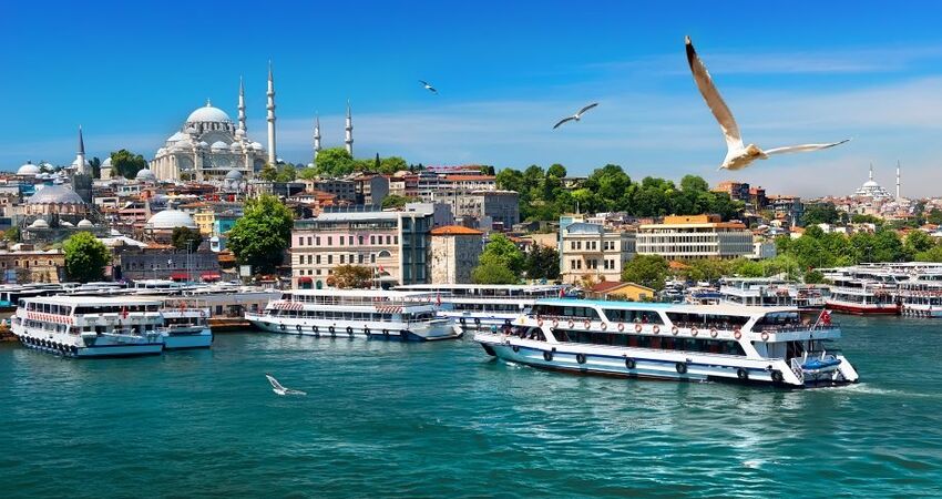Bosphorus Cruise & Two Continents Tour