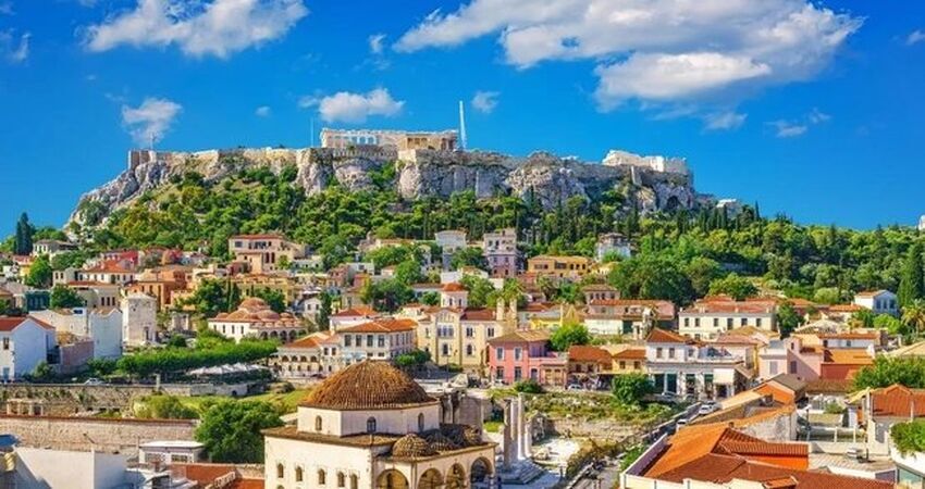 Island Hopping – Unique Destinations in Greece 